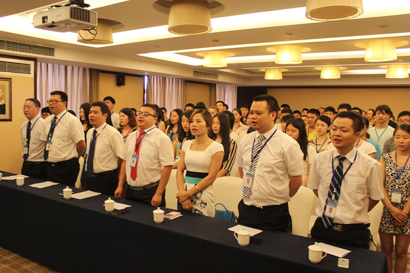 堅定信心，謀劃全年——新思路召開六月工作總