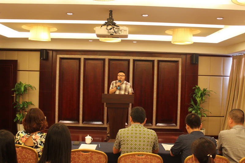 奮勇爭先，再創(chuàng)佳績——新思路裝飾召開四月工