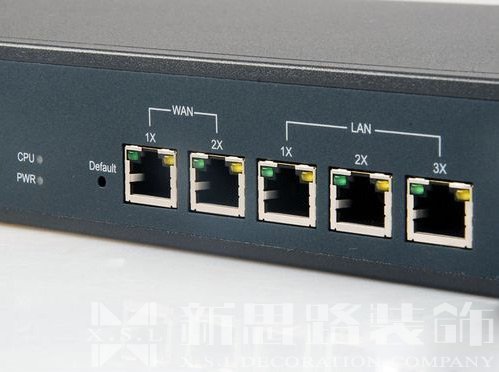 記?。》孔忧f不要這樣裝！